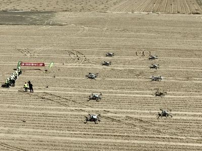 農業無人機培訓走進定邊縣白泥井鎮，助力智慧農業新篇章